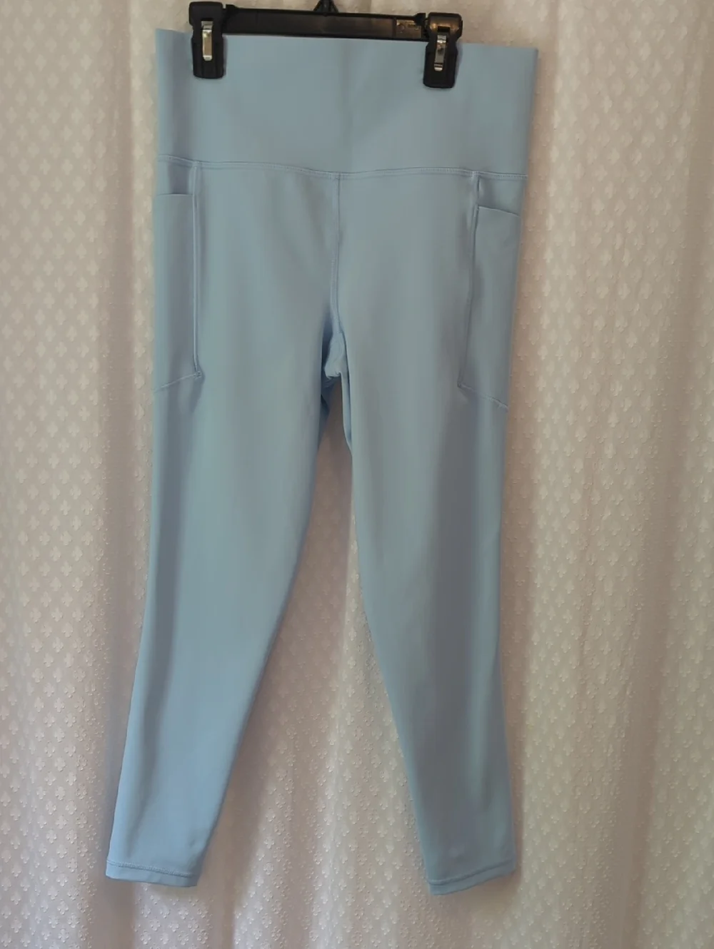Athleta Salutation Stash 7/8 Tight Powder Blue Women's Medium, Like New - Picture 2 of 6